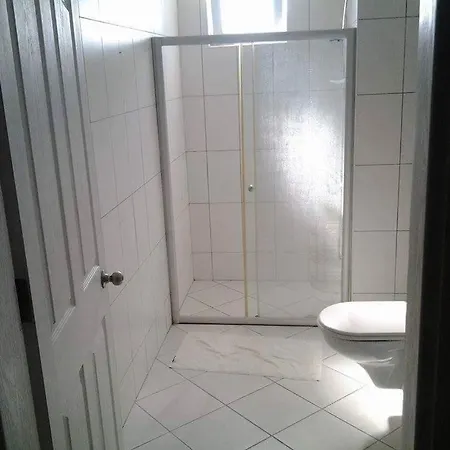 Lilium Garden Apartment Side